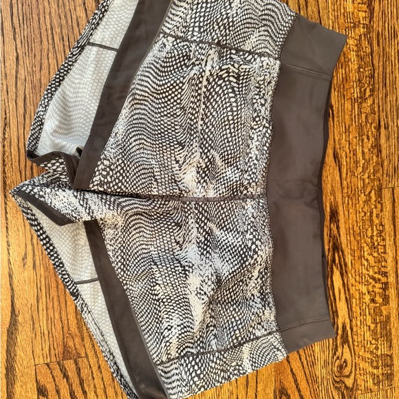 Lululemon Athletica white and Gray Shorts - Picture 1 of 2